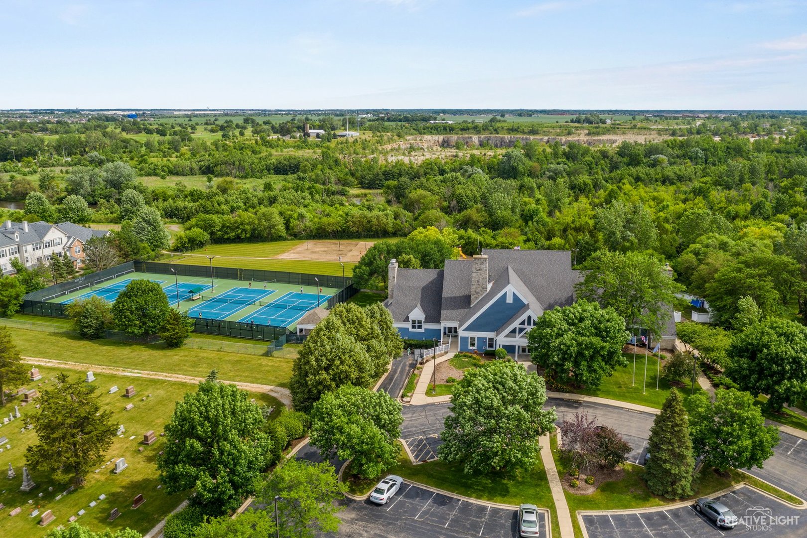 4303 Ariel Court, Naperville, IL 60564