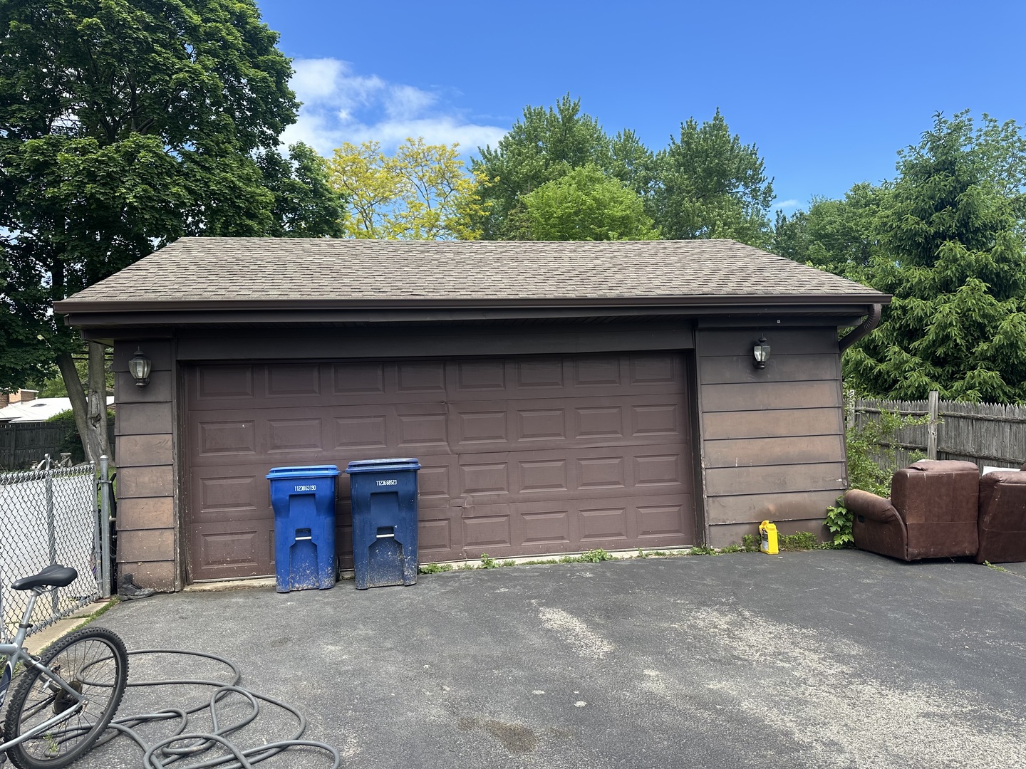 2130 Hawthorne Lane, Waukegan, IL 60087