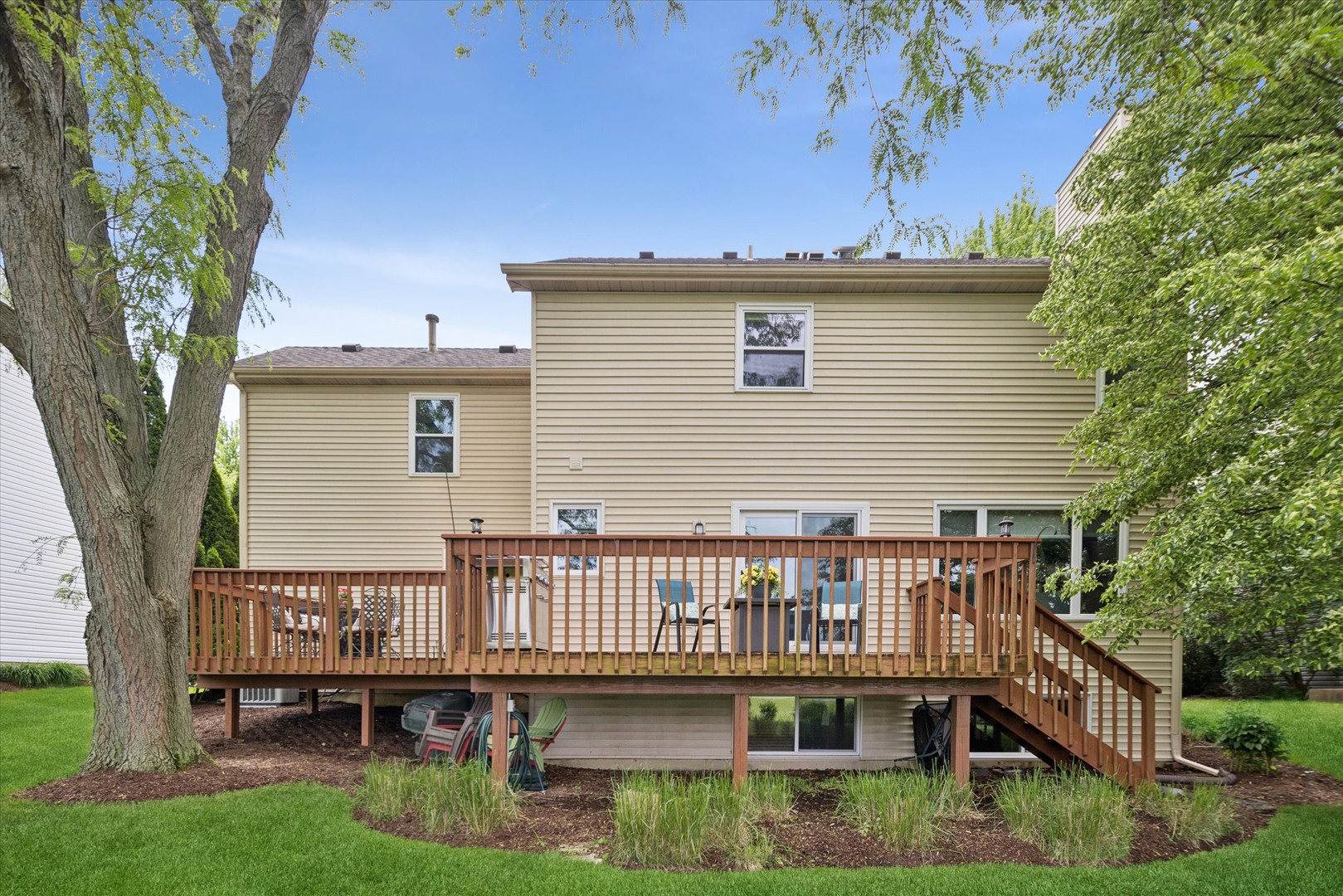 2725 Miller Road, Geneva, IL 60134