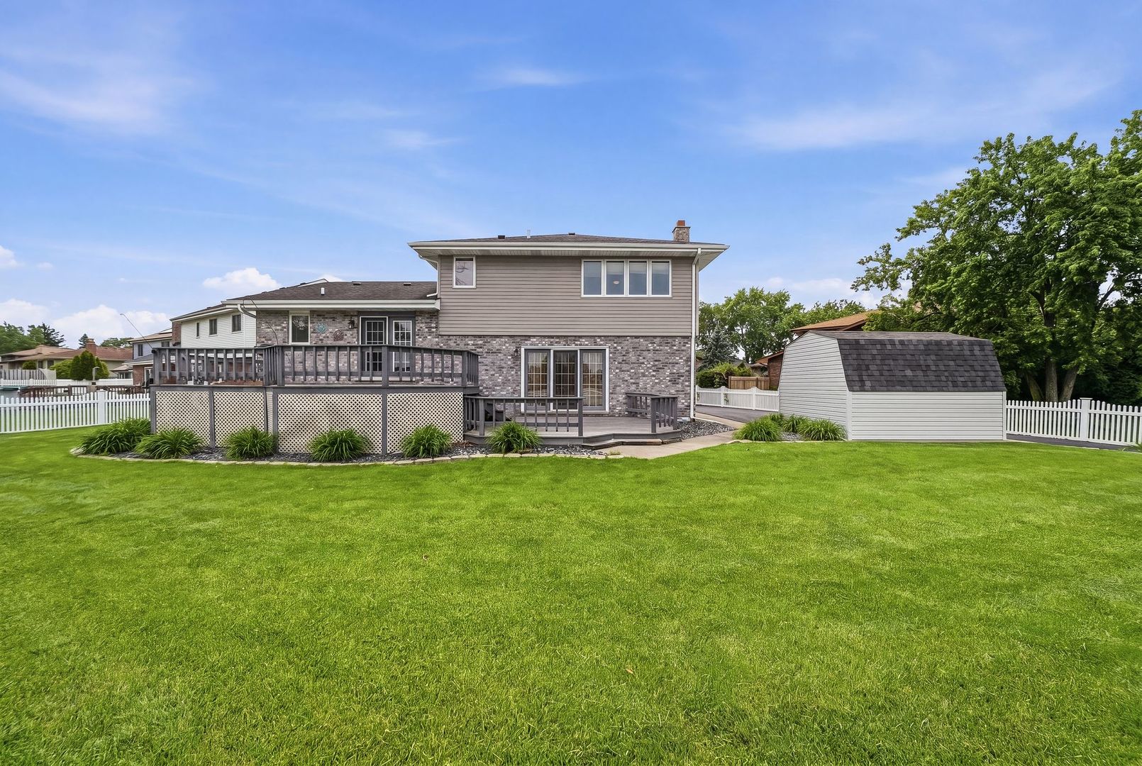 14807 Becky Court, Oak Forest, IL 60452