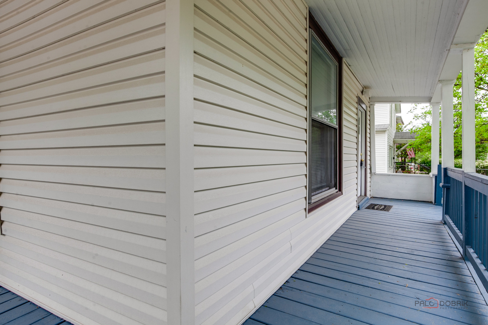 228 S Lincoln Avenue, Waukegan, IL 60085