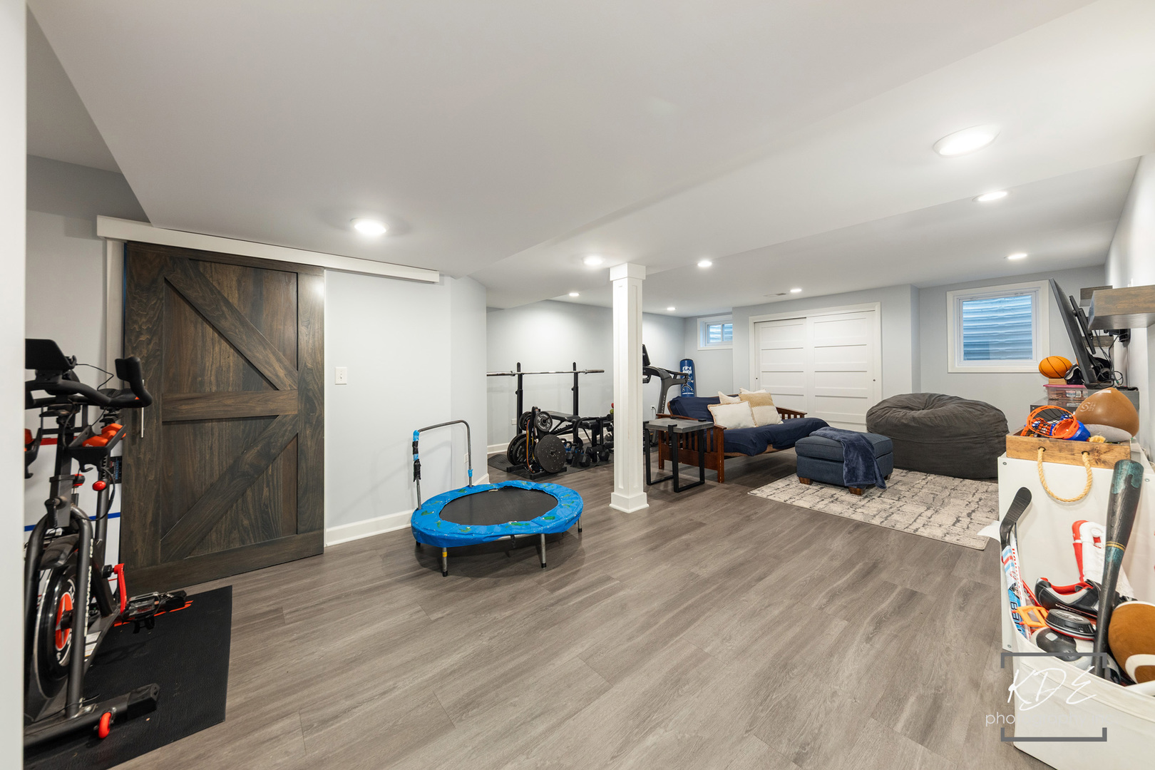 605 Hyde Park Lane, Naperville, IL 60565