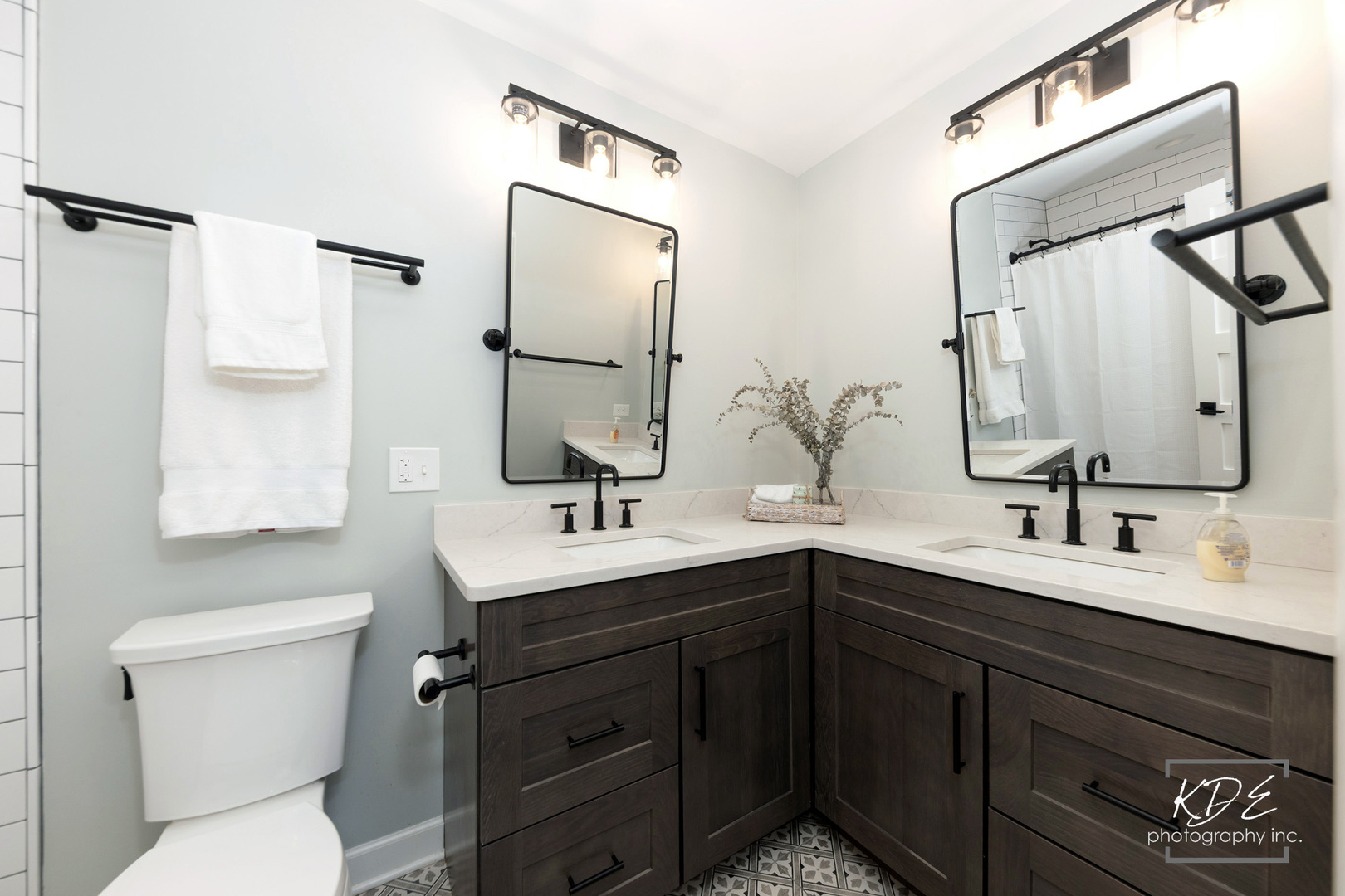 605 Hyde Park Lane, Naperville, IL 60565