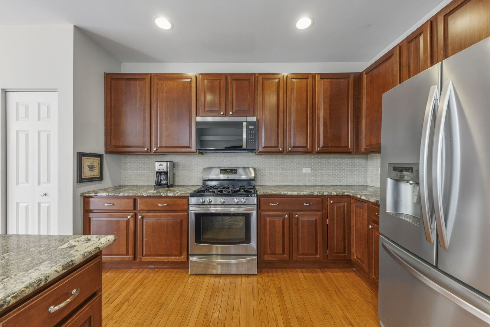 22660 Bass Lake Road, Plainfield, IL 60544