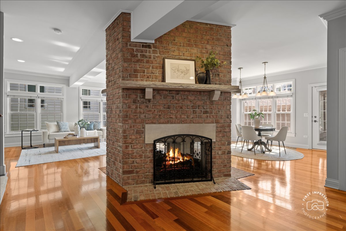 427 S Sleight Street, Naperville, IL 60540