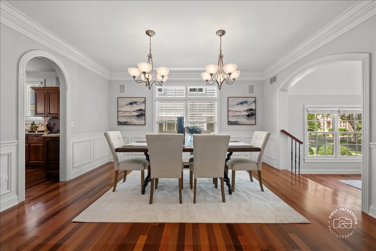 427 S Sleight Street, Naperville, IL 60540