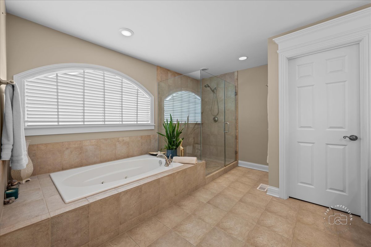427 S Sleight Street, Naperville, IL 60540