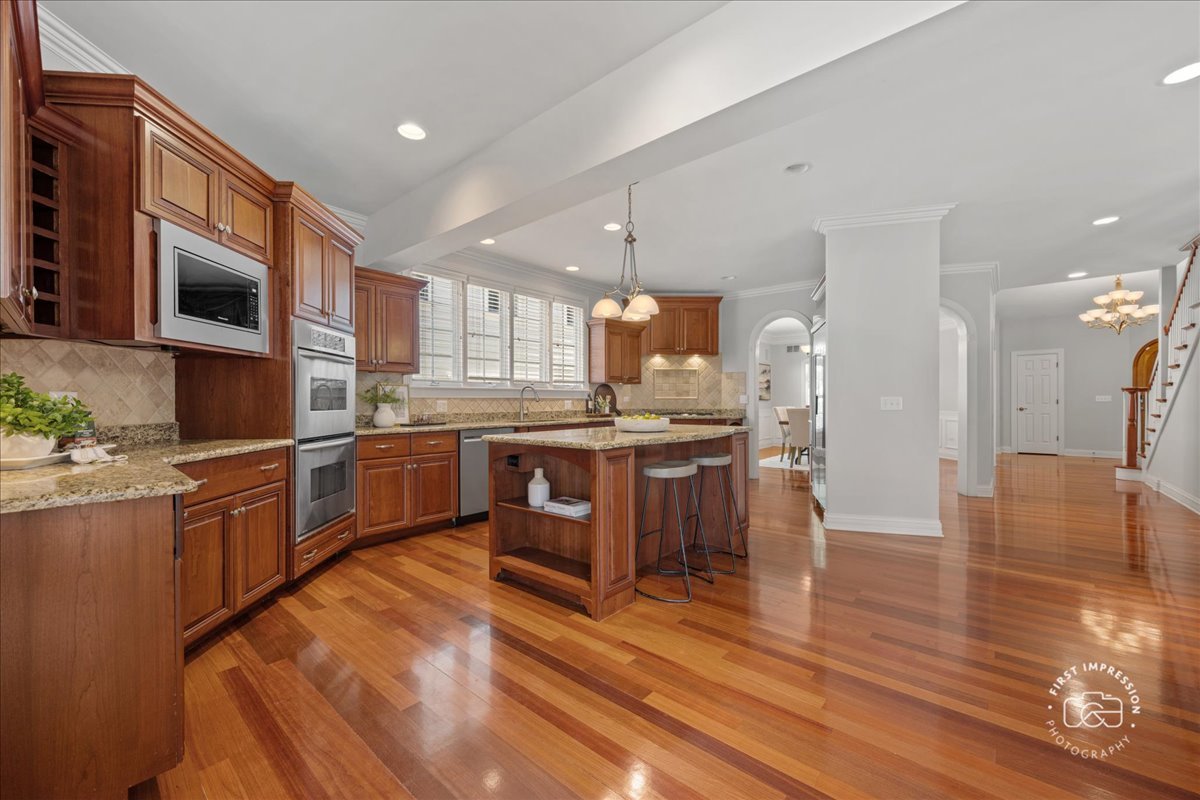 427 S Sleight Street, Naperville, IL 60540
