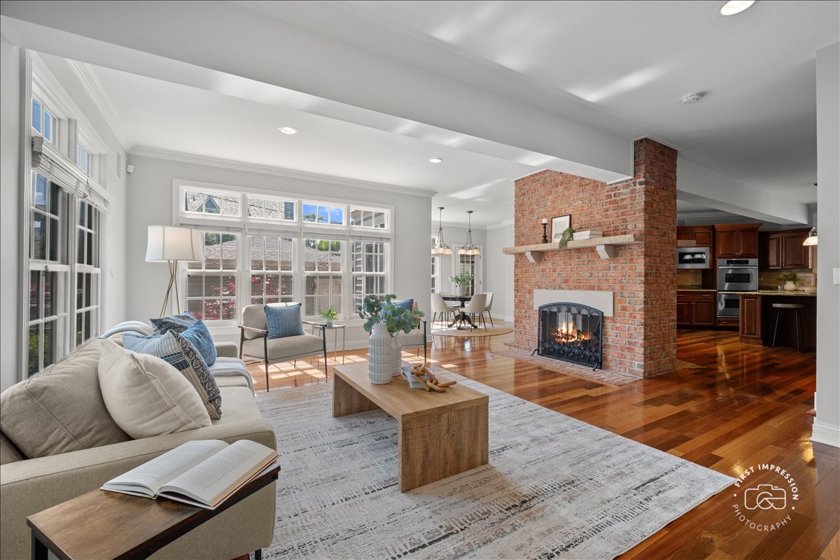 427 S Sleight Street, Naperville, IL 60540