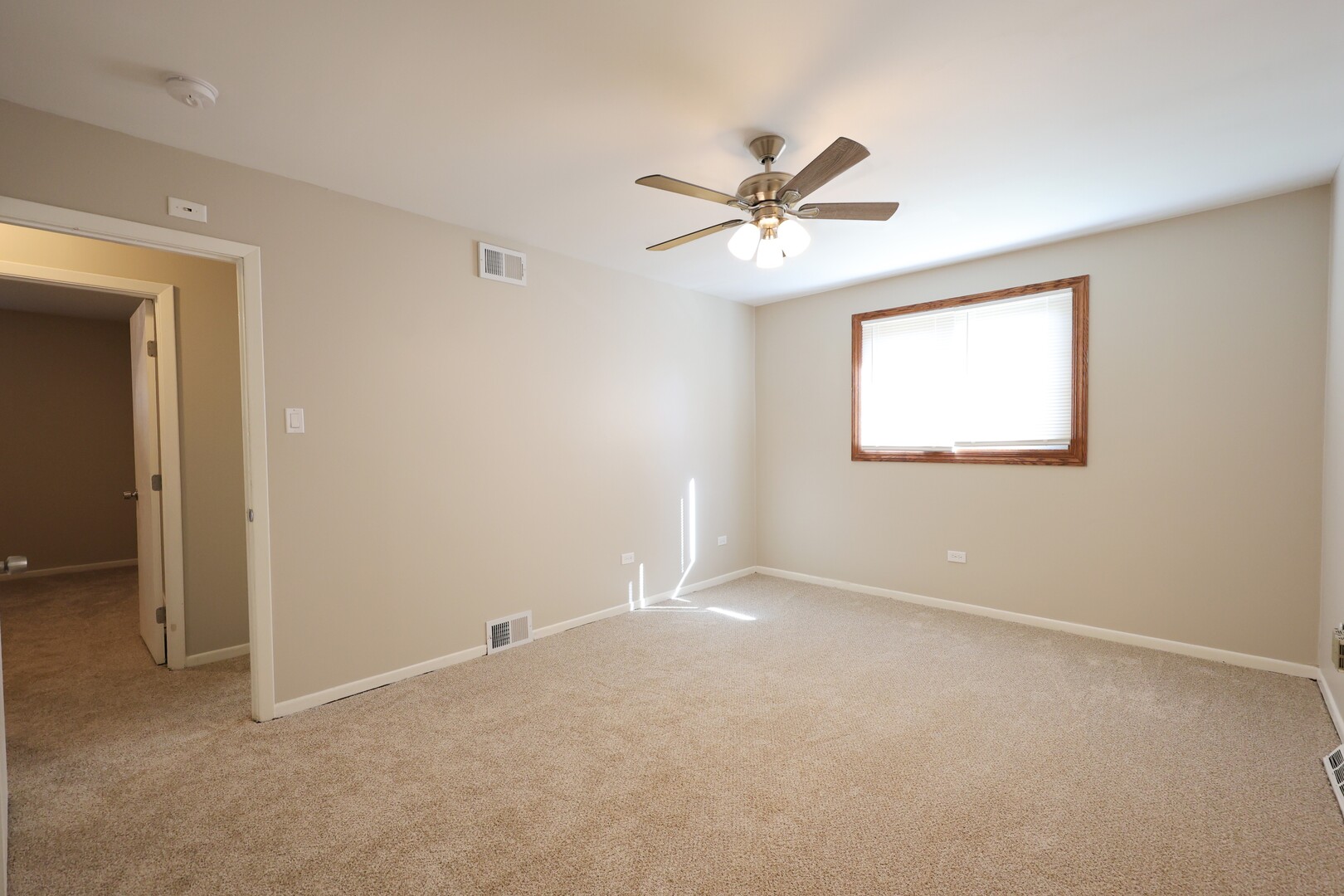 8537 163rd Street, Tinley Park, IL 60487