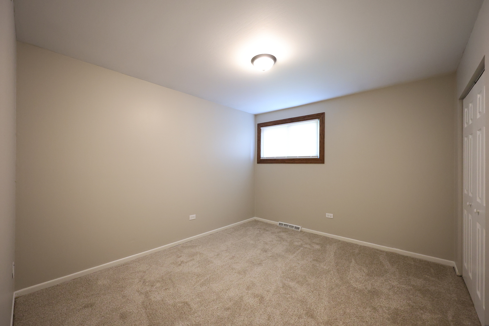 8537 163rd Street, Tinley Park, IL 60487