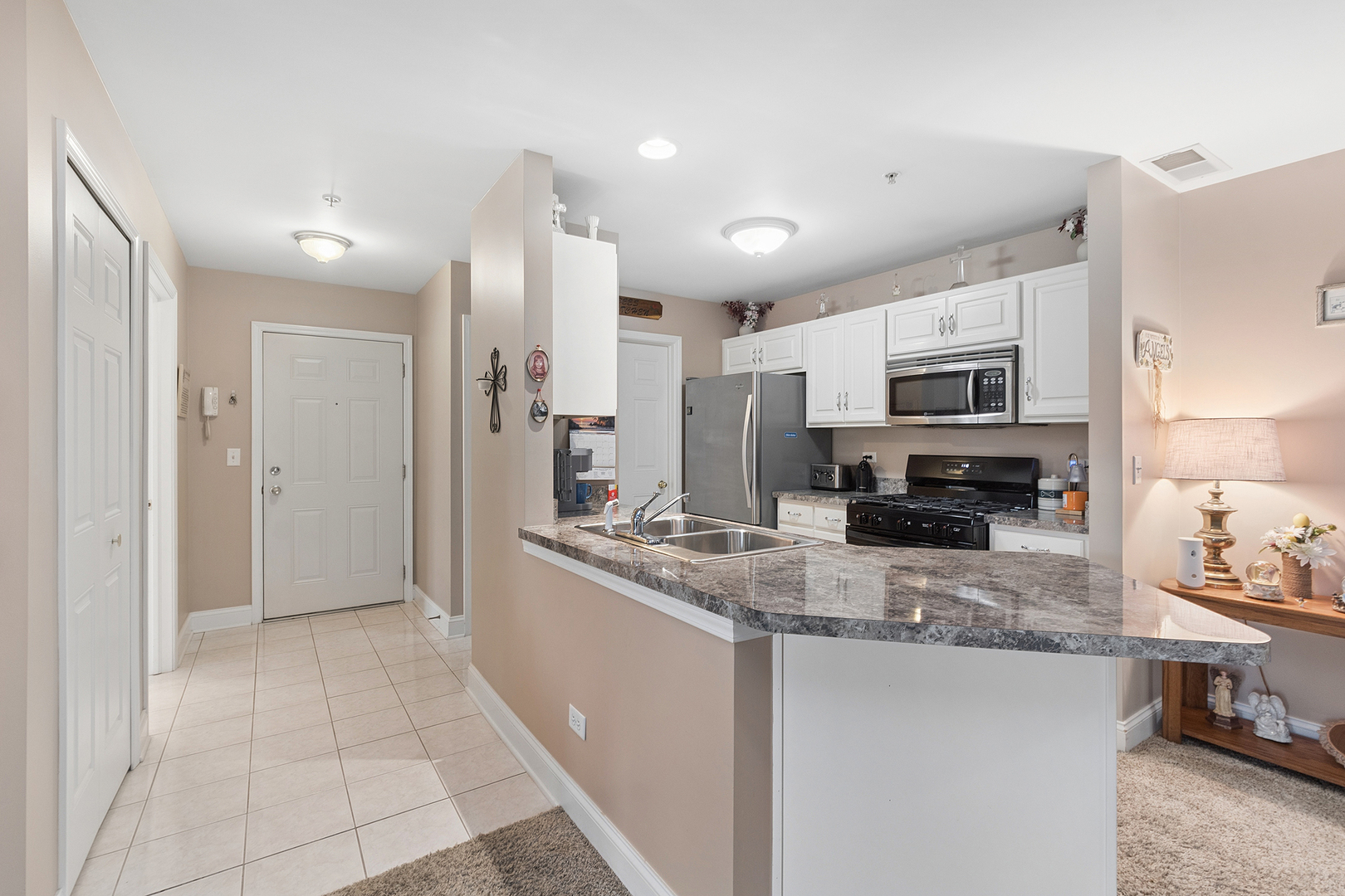 20335 S Rainford Drive #1D, Frankfort, IL 60423