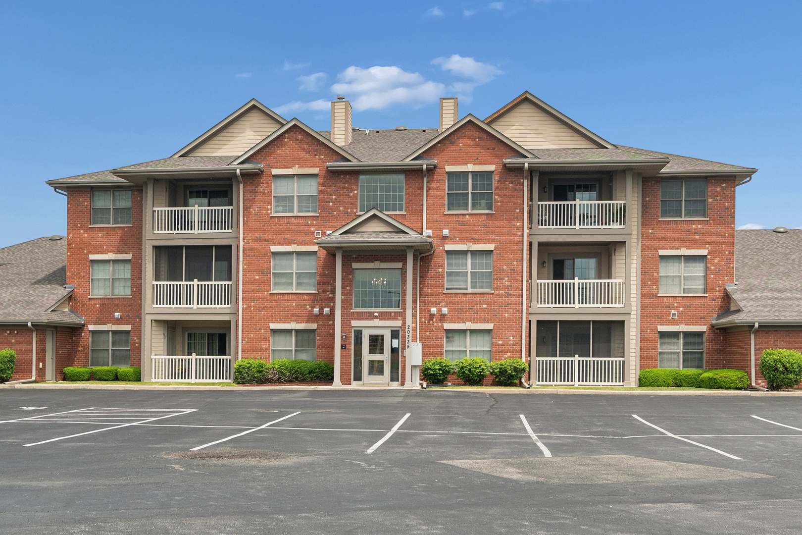 20335 S Rainford Drive #1D, Frankfort, IL 60423