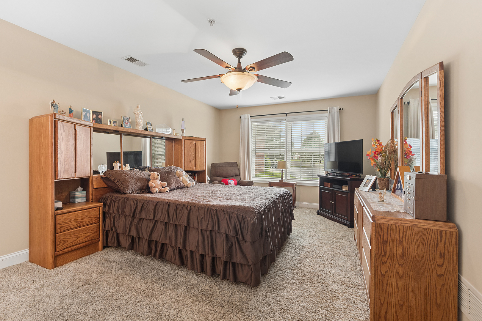 20335 S Rainford Drive #1D, Frankfort, IL 60423