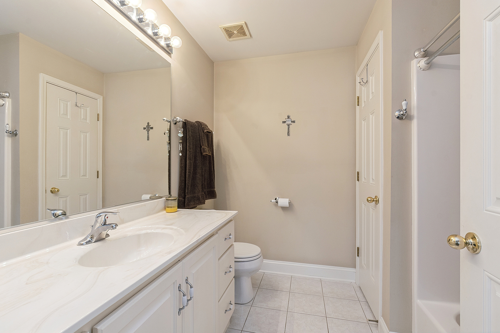 20335 S Rainford Drive #1D, Frankfort, IL 60423