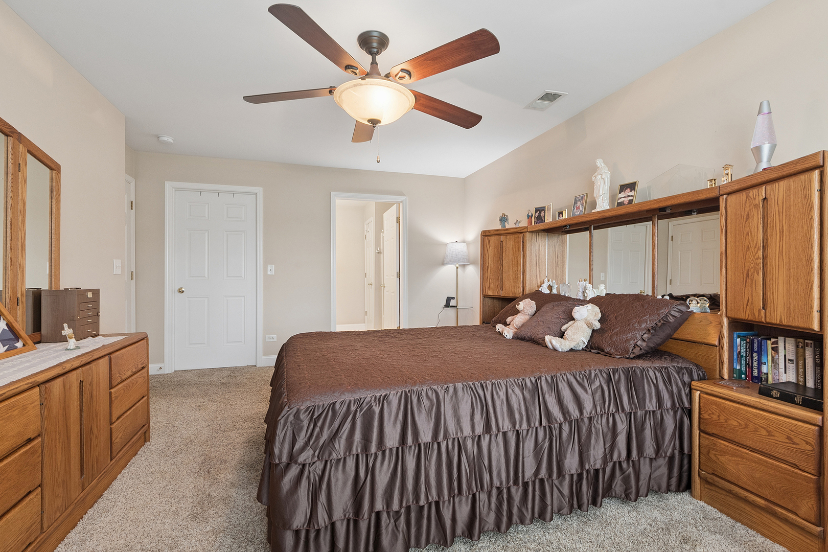 20335 S Rainford Drive #1D, Frankfort, IL 60423