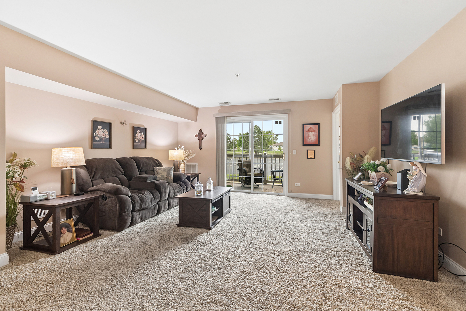 20335 S Rainford Drive #1D, Frankfort, IL 60423
