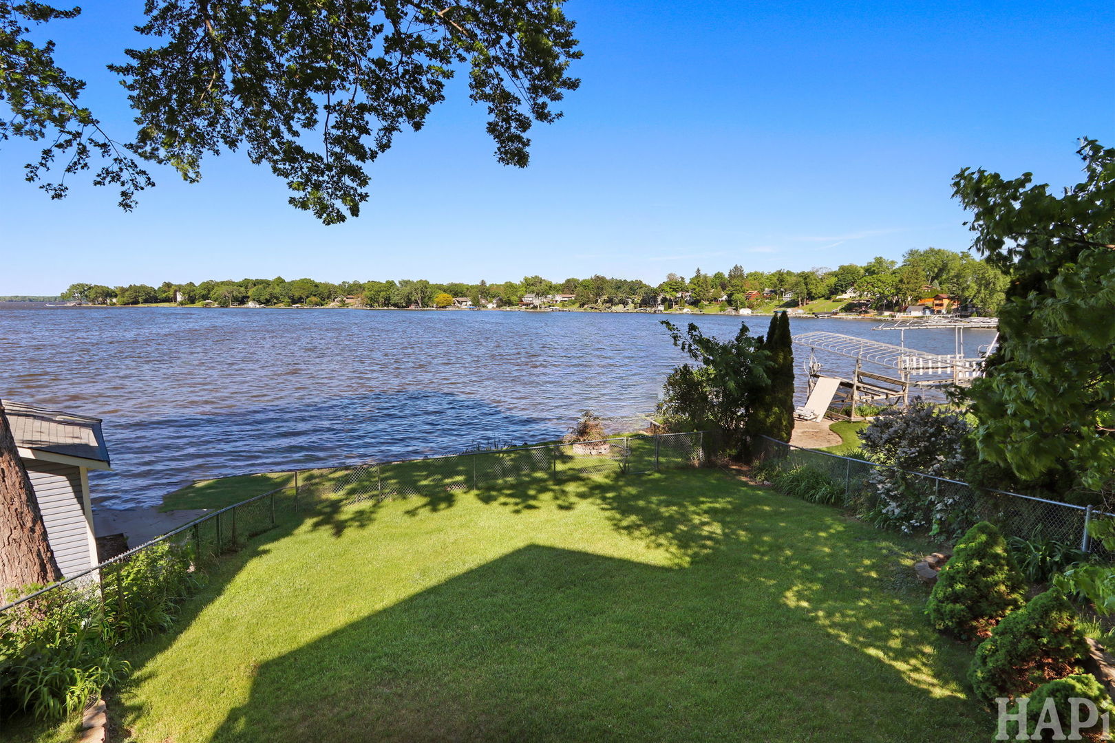 9 Lakeside Lane, Fox Lake, IL 60020