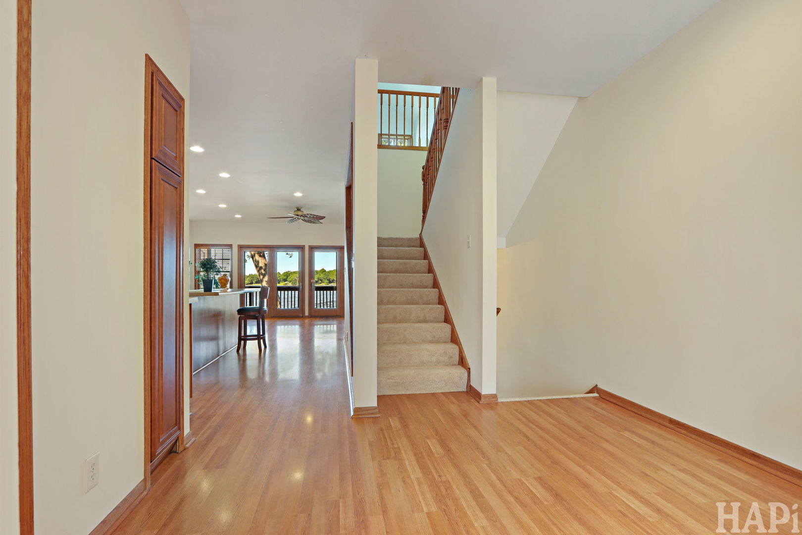 9 Lakeside Lane, Fox Lake, IL 60020