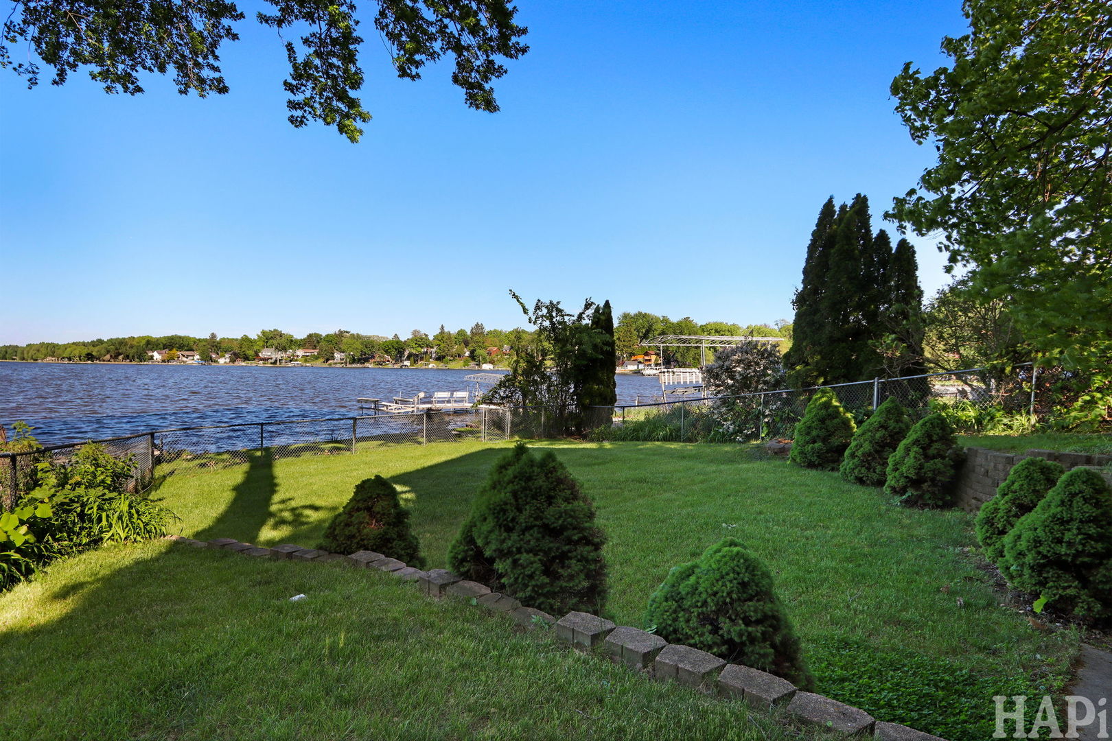 9 Lakeside Lane, Fox Lake, IL 60020