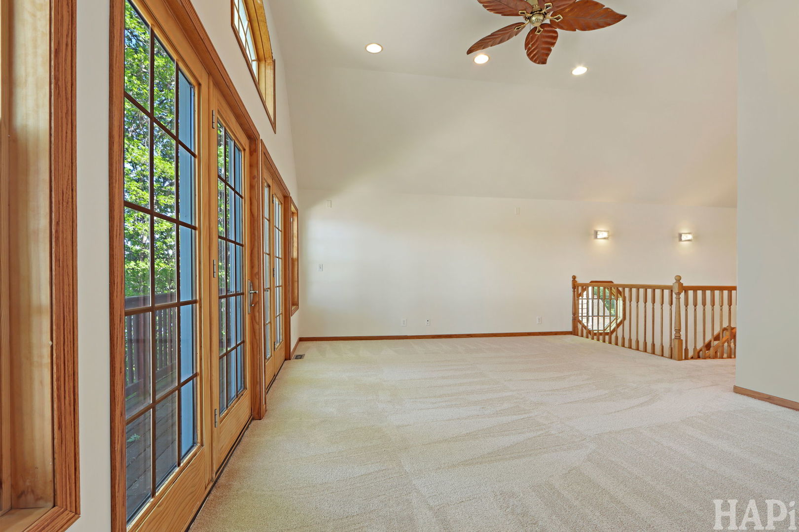 9 Lakeside Lane, Fox Lake, IL 60020