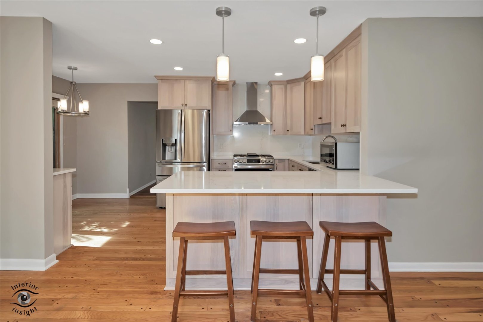 1130 Laureli Circle, Naperville, IL 60540