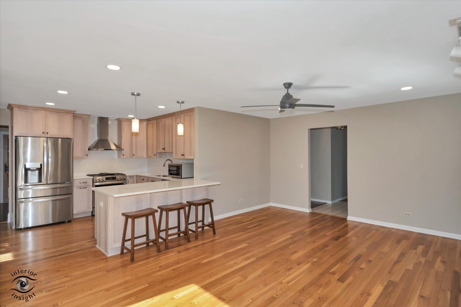 1130 Laureli Circle, Naperville, IL 60540