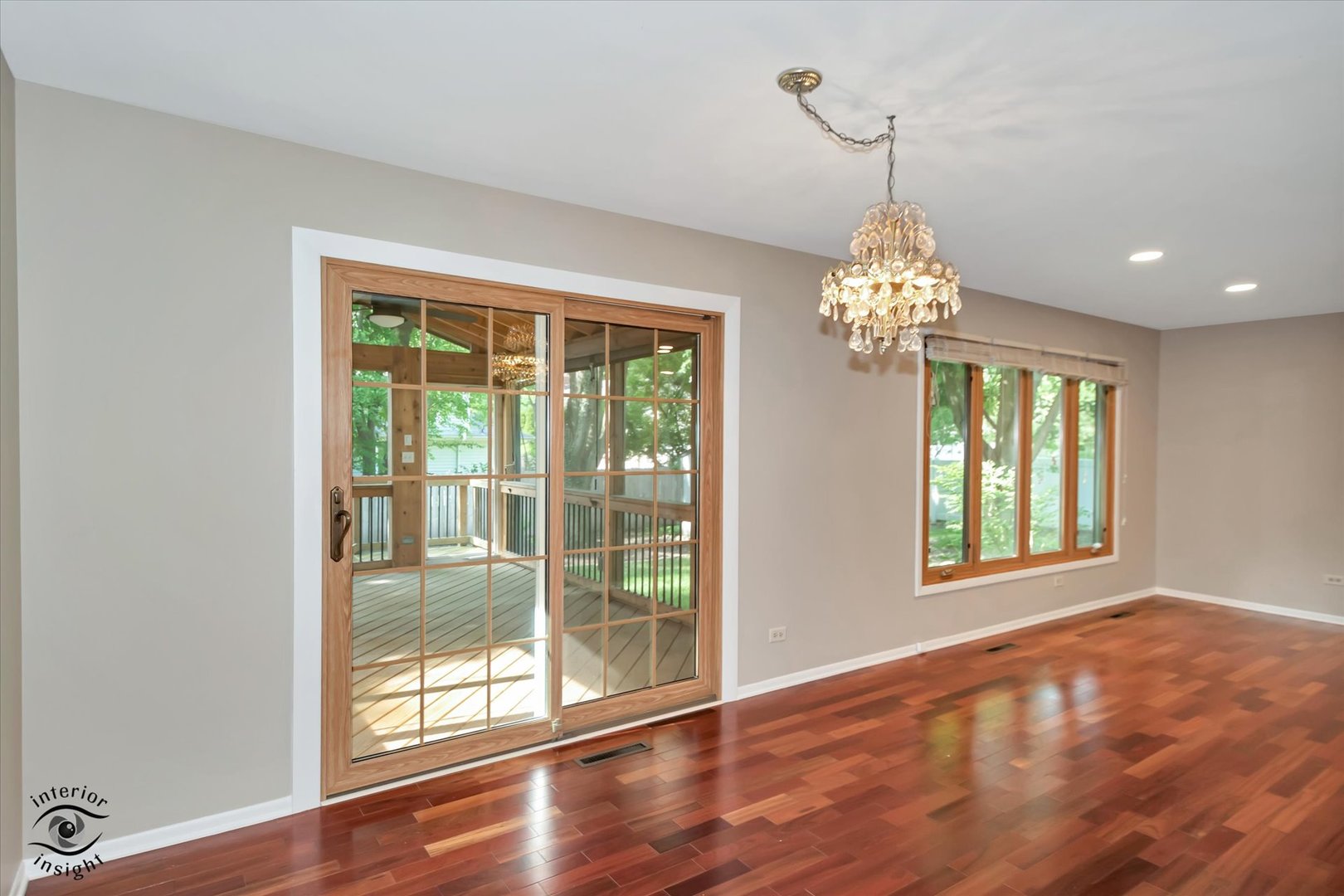 1130 Laureli Circle, Naperville, IL 60540