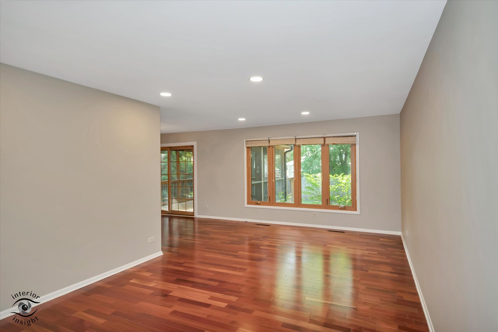 1130 Laureli Circle, Naperville, IL 60540