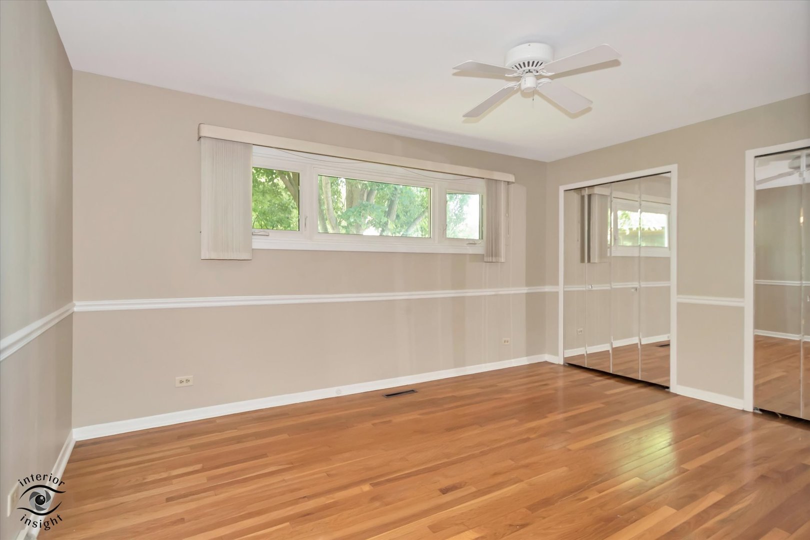 1130 Laureli Circle, Naperville, IL 60540