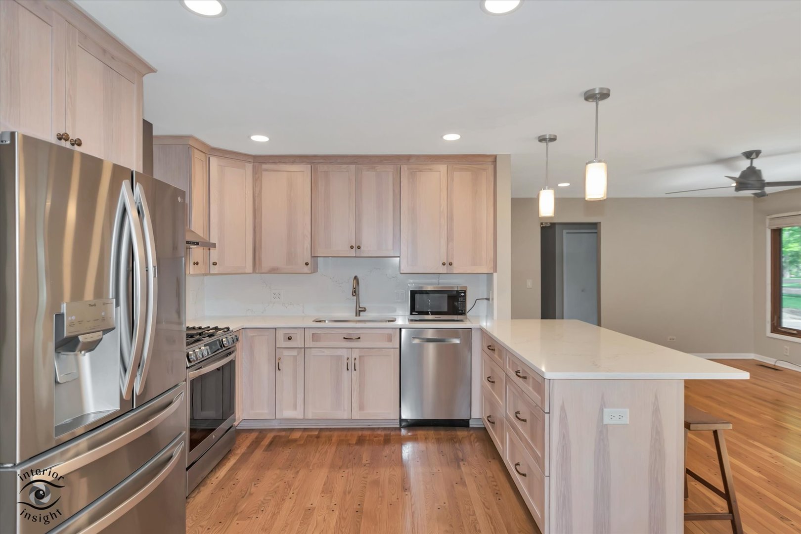 1130 Laureli Circle, Naperville, IL 60540