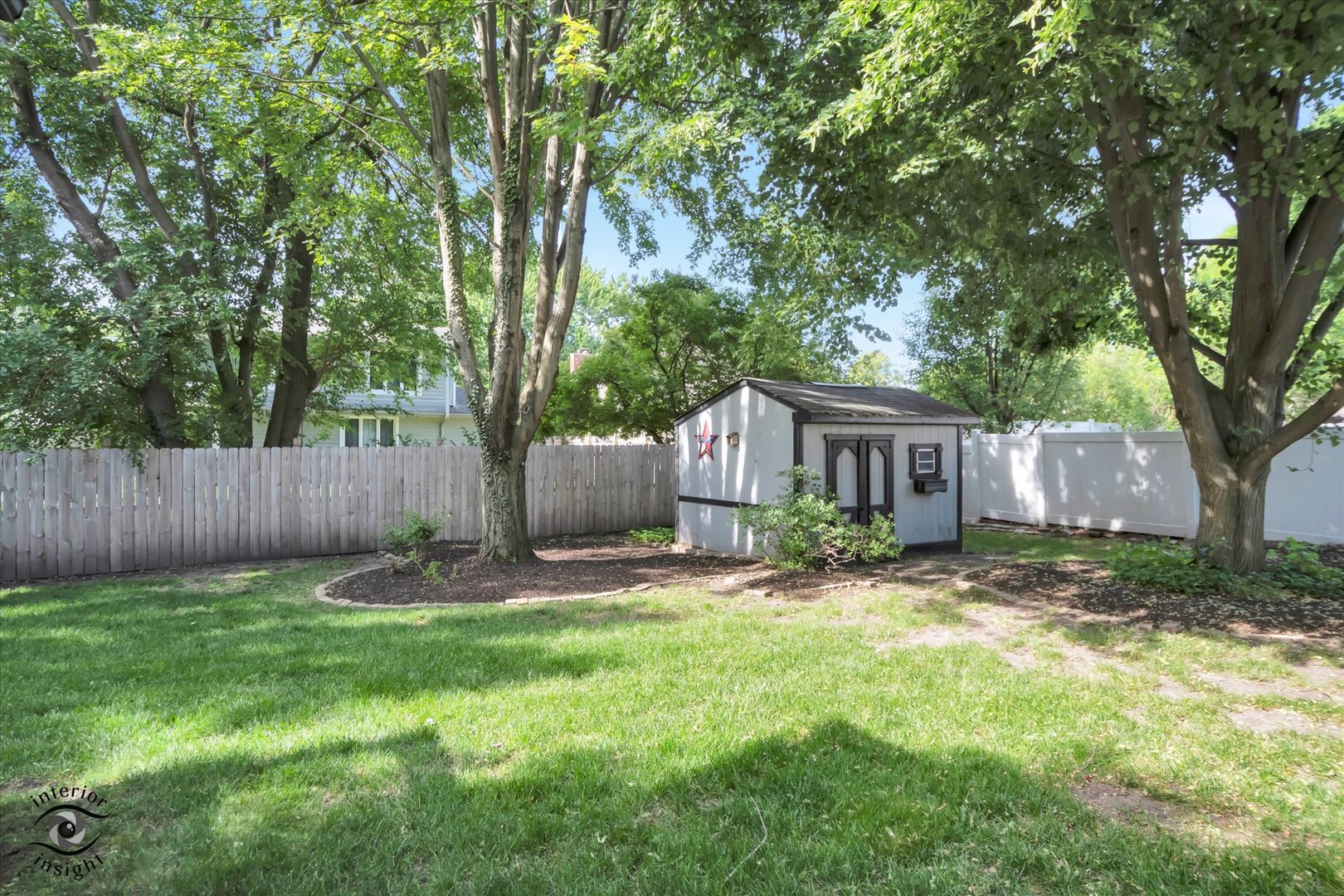 1130 Laureli Circle, Naperville, IL 60540