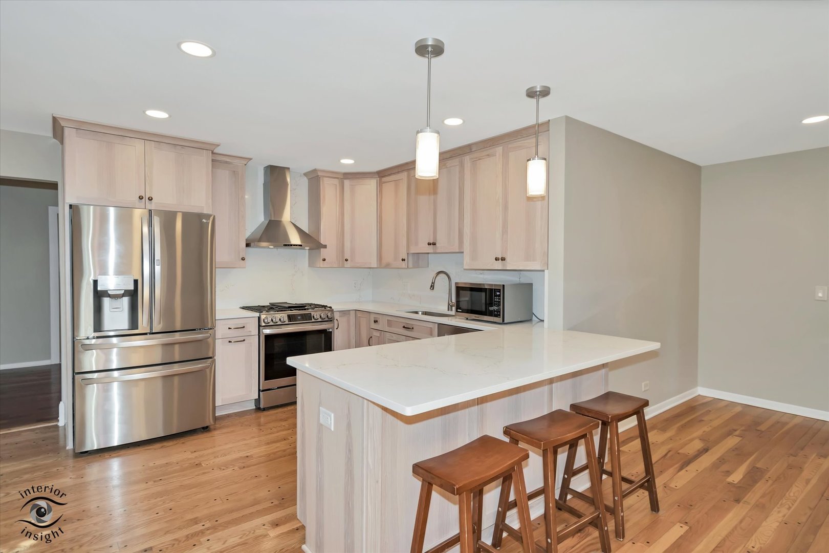 1130 Laureli Circle, Naperville, IL 60540