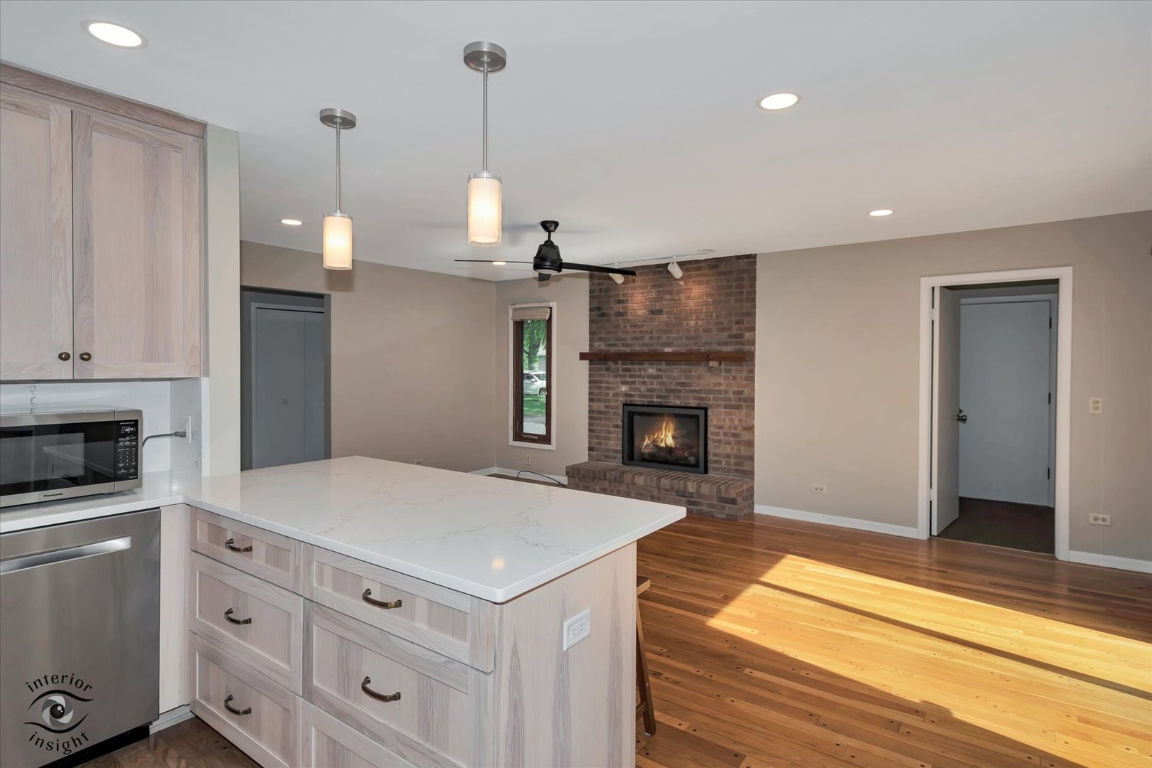 1130 Laureli Circle, Naperville, IL 60540