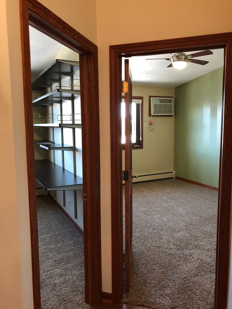 5 Cedar Court #18, Vernon Hills, IL 60061