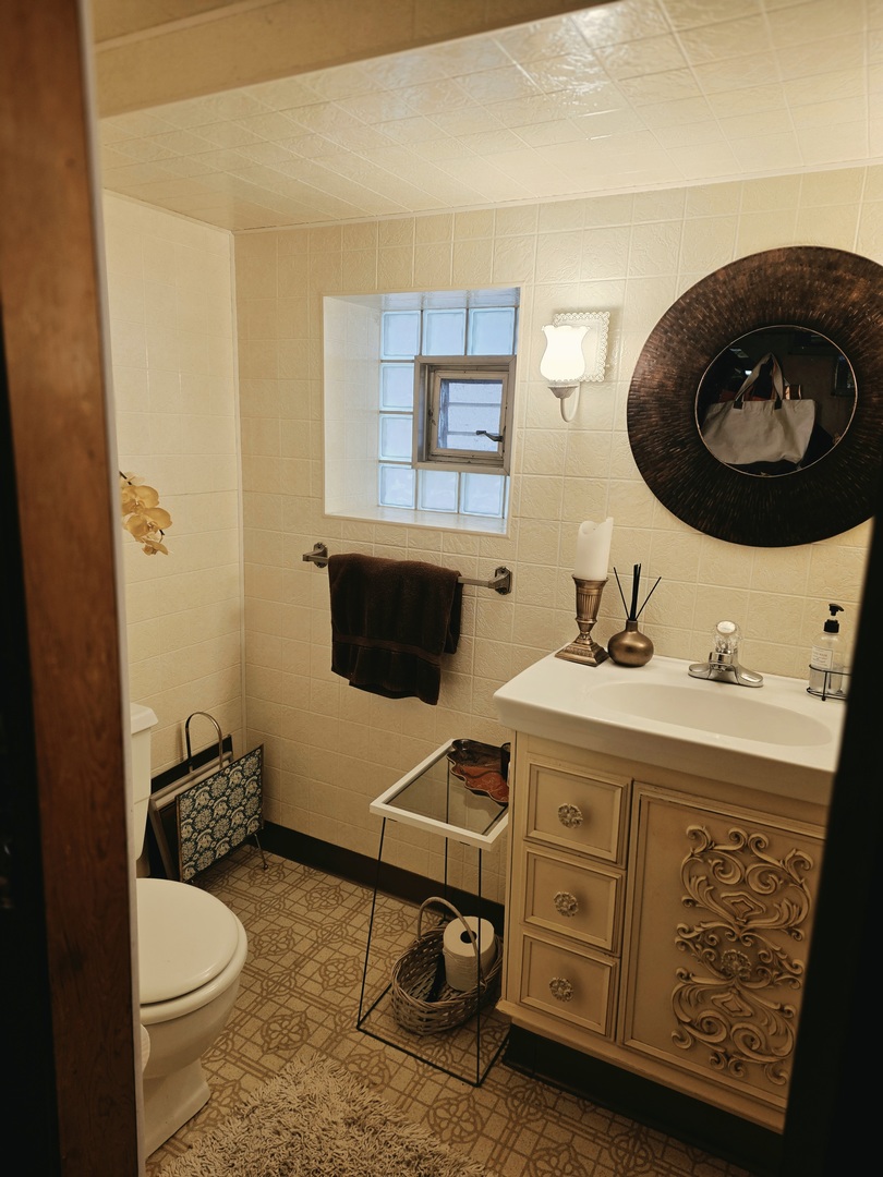 4153 Elm Avenue, Brookfield, IL 60513
