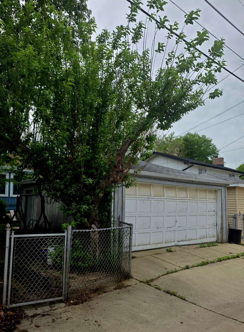 4153 Elm Avenue, Brookfield, IL 60513