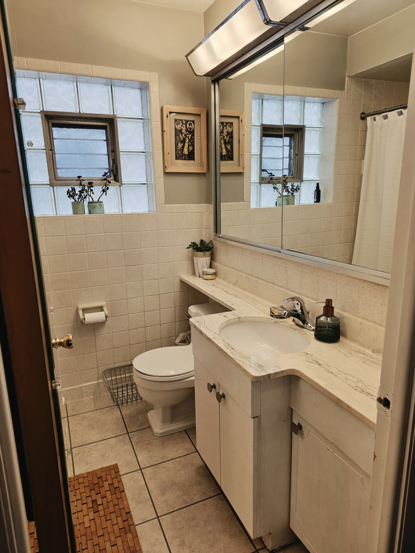4153 Elm Avenue, Brookfield, IL 60513