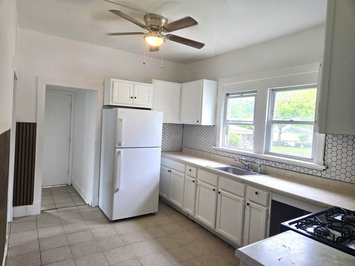 1112 Hartrey Avenue, Evanston, IL 60202
