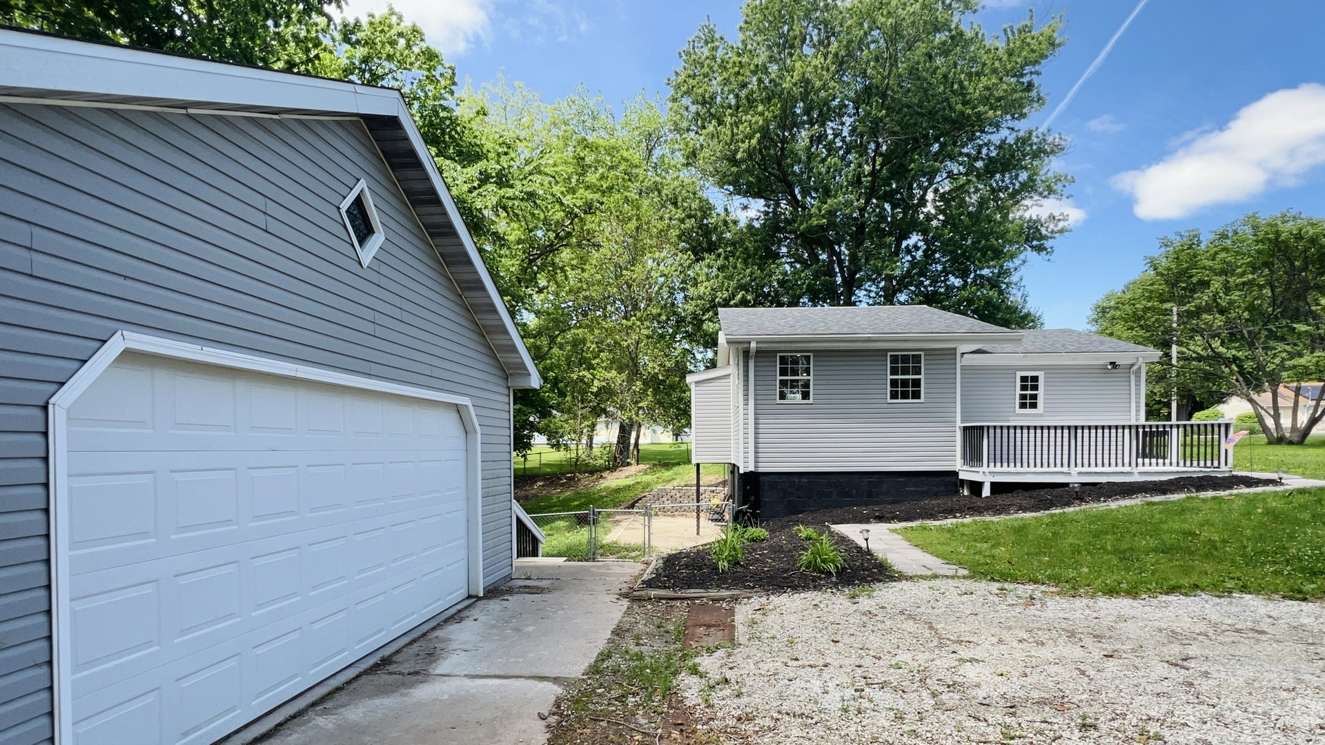 207 Hillman Street, Washington, IL 61571