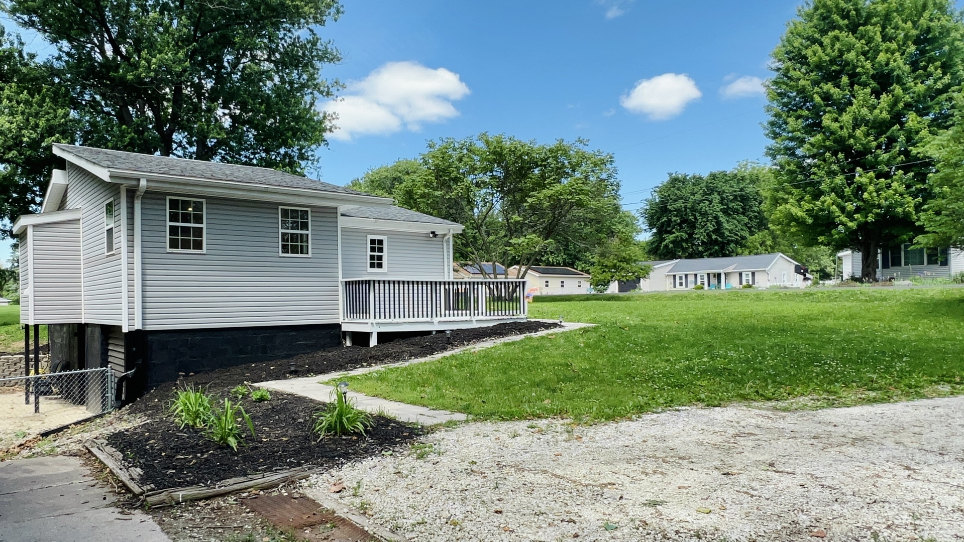 207 Hillman Street, Washington, IL 61571