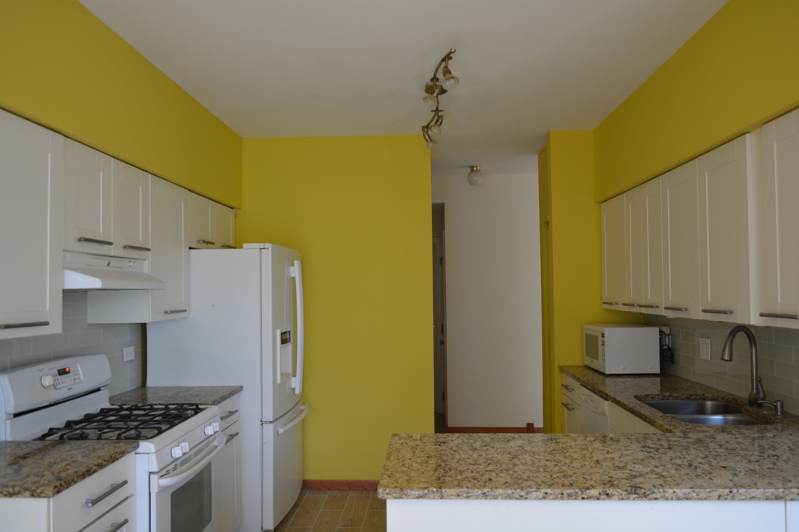 494 W Parkside Drive, Palatine, IL 60067