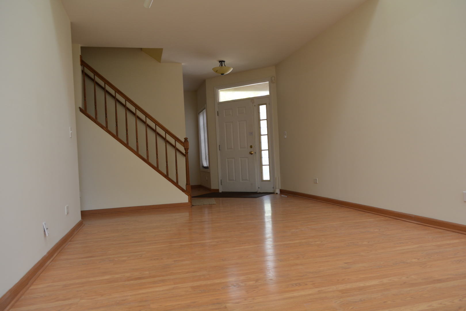 494 W Parkside Drive, Palatine, IL 60067