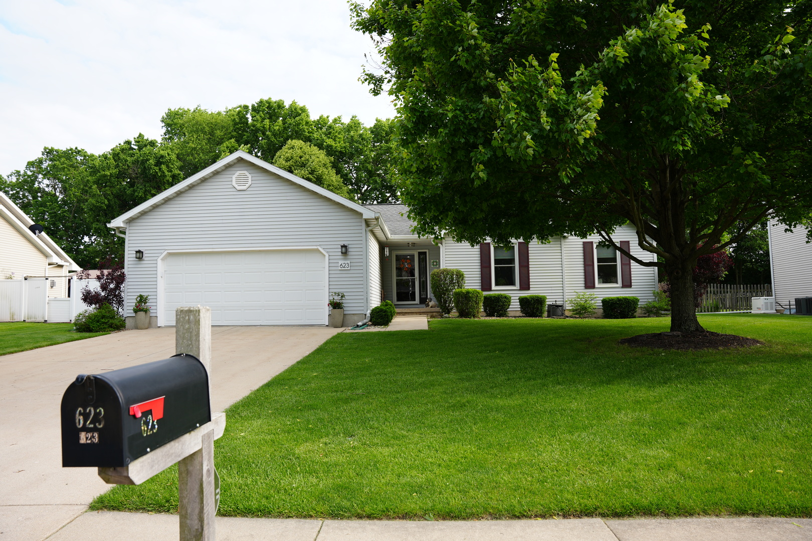 623 Magnolia Lane, Ottawa, IL 61350