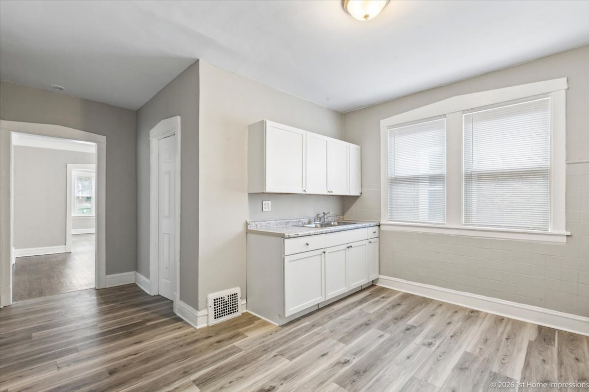 6228 S Fairfield Avenue, Chicago, IL 60629