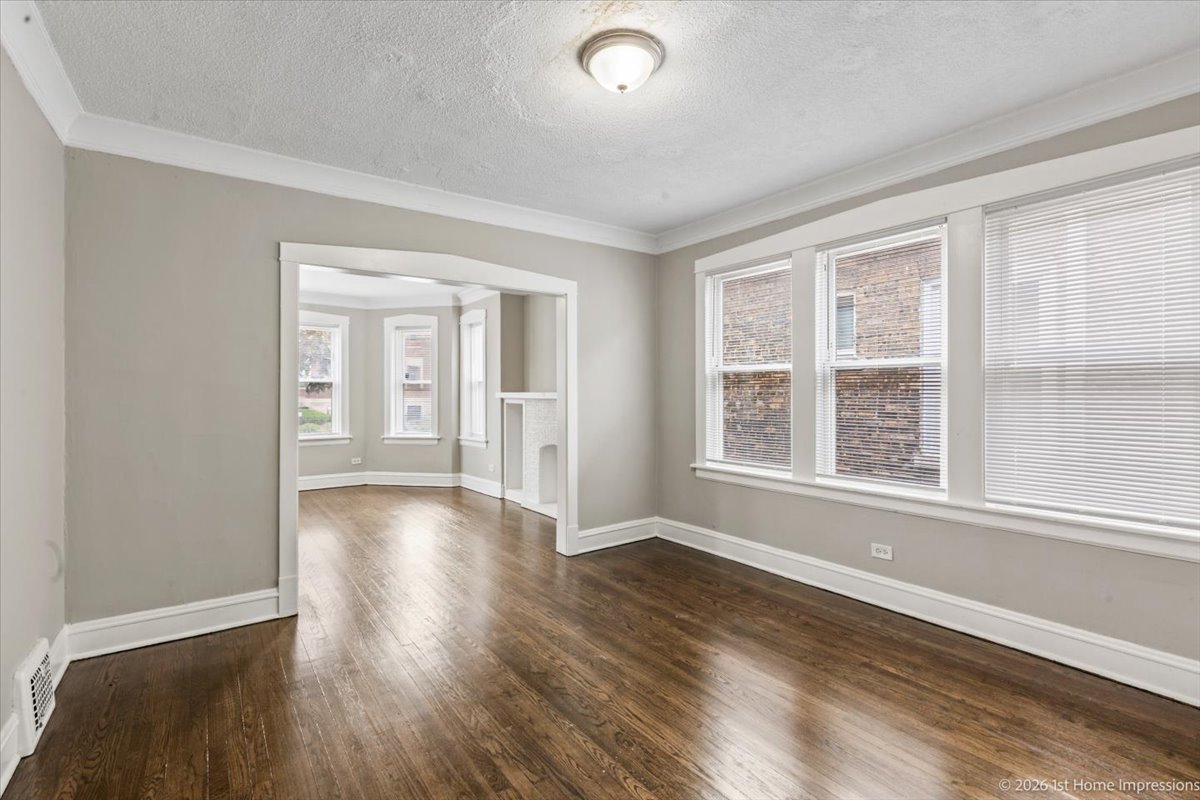 6228 S Fairfield Avenue, Chicago, IL 60629