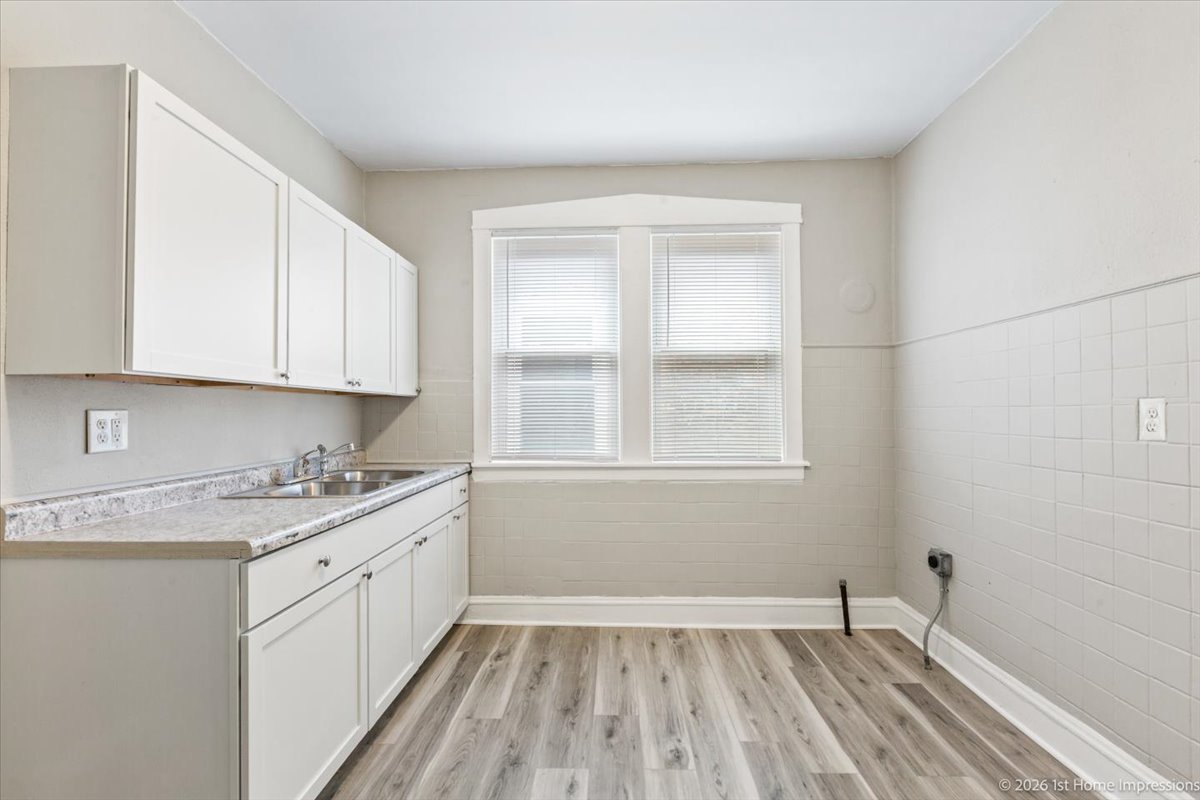 6228 S Fairfield Avenue, Chicago, IL 60629