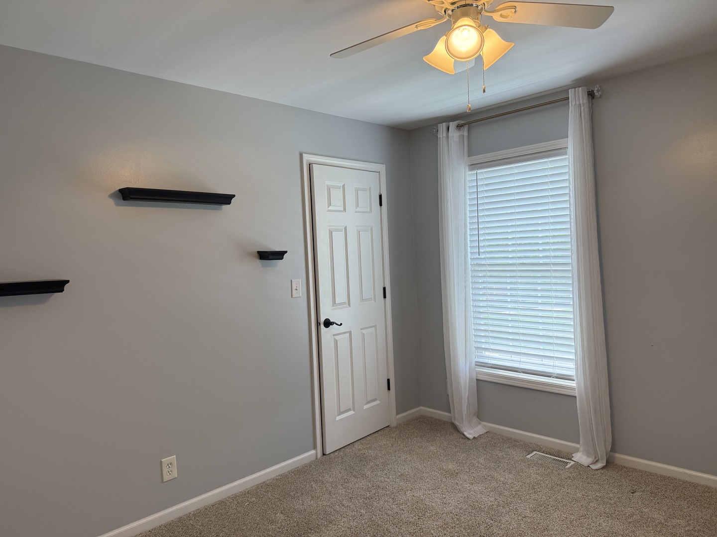 N551 W Weaver Circle, Geneva, IL 60134