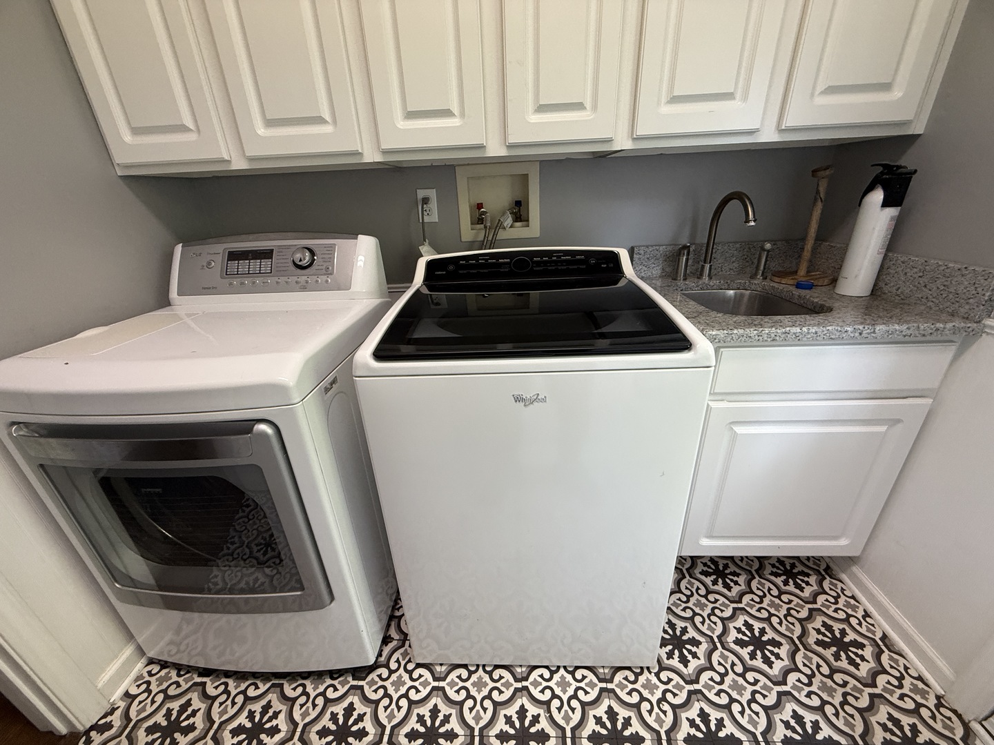 N551 W Weaver Circle, Geneva, IL 60134