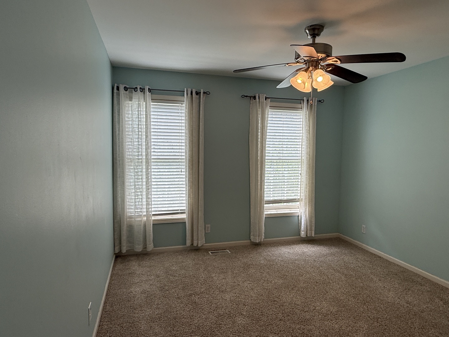N551 W Weaver Circle, Geneva, IL 60134
